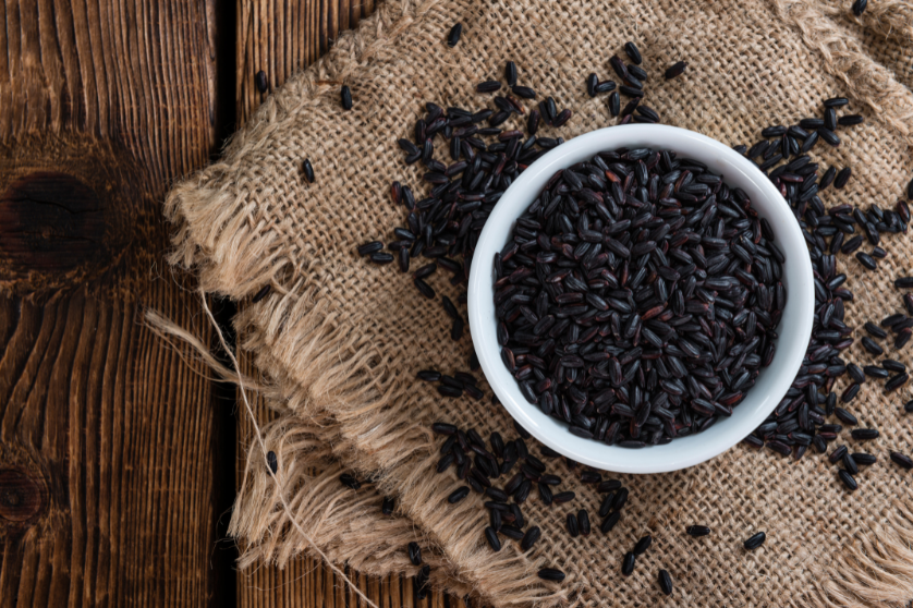 Fekete rizs: az ősi titok, ami megújítja a bőröd